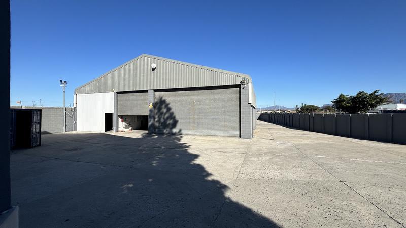 To Let commercial Property for Rent in Epping Western Cape